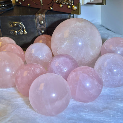 【Unconditional Love】Rose Quartz Sphere, for self-love, romantic love, familial affection, or friendship.